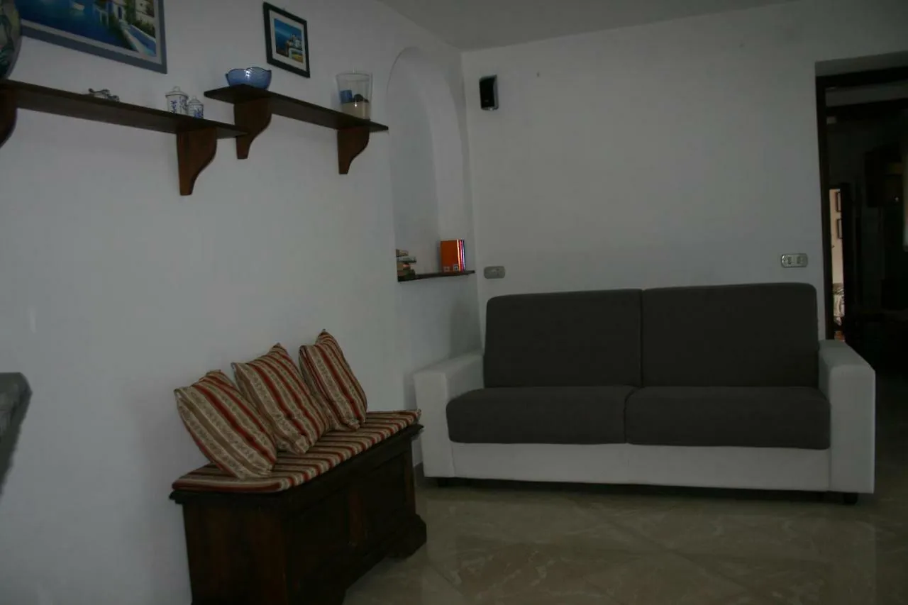 Ca' Rossi Apartment Beverino